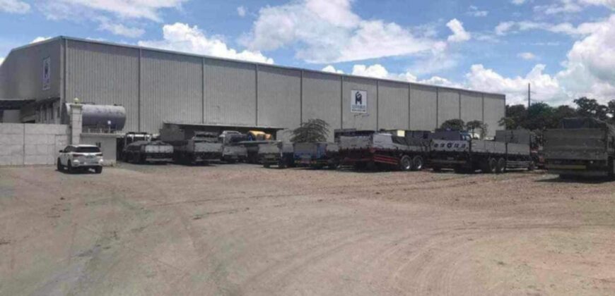 Prime 1.3 Hectare Warehouse for Sale – Steps Away from SLEX!